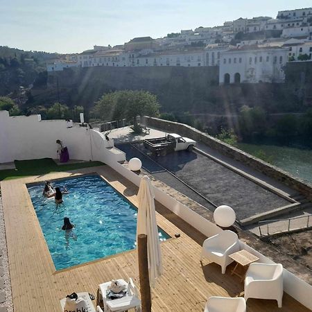 Casa Amarela Alojamento Local Мертола Екстер'єр фото